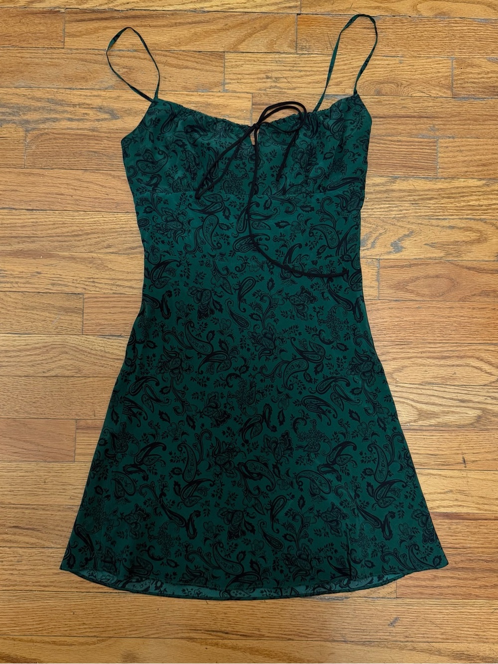 NWOT Realisation Par Inez Mini Dress in Dazed Green Paisley - Size XS